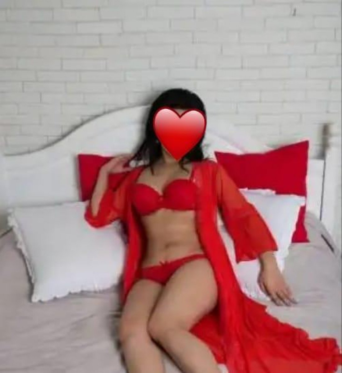 Мадина: проститутки индивидуалки в Казани